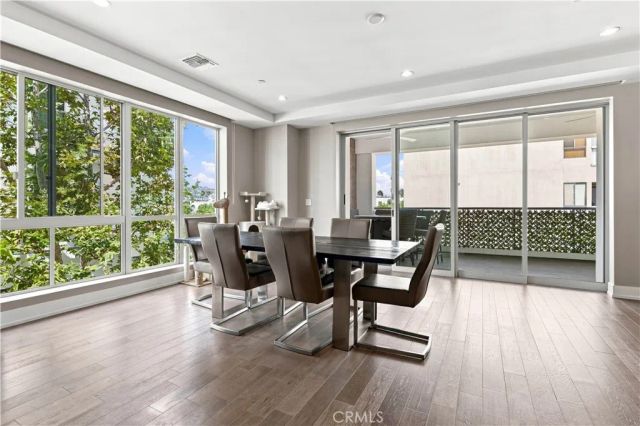 450 N Palm Dr 407, Beverly Hills, CA 90210