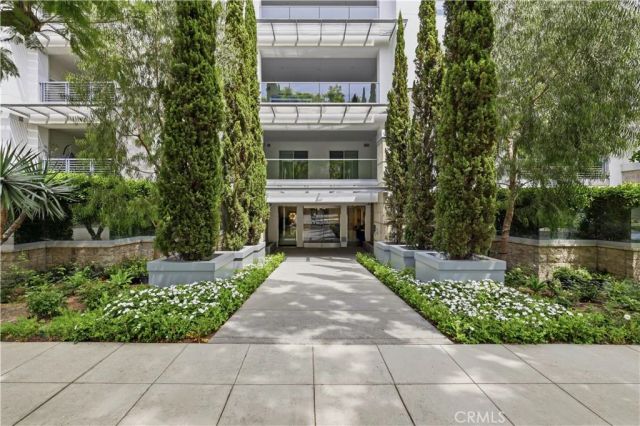450 N Palm Dr 407, Beverly Hills, CA 90210