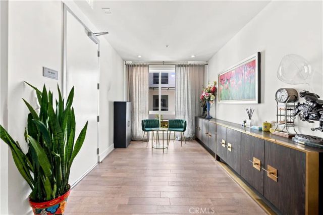 450 N Palm Dr 407, Beverly Hills, CA 90210
