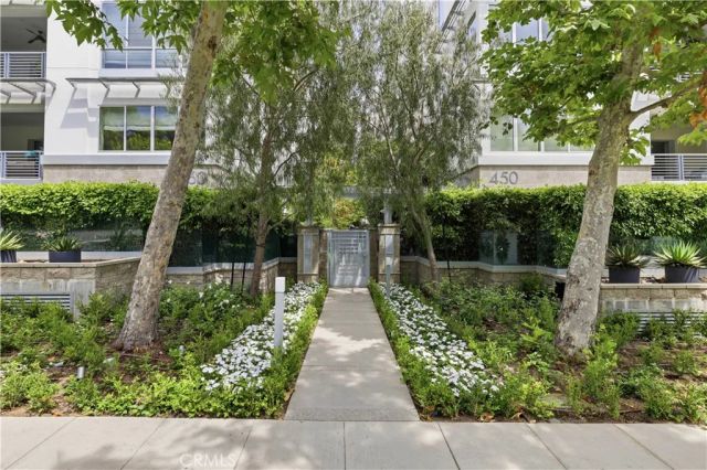 450 N Palm Dr 407, Beverly Hills, CA 90210