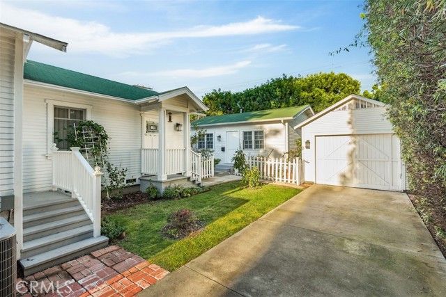 2256 Pelham, Los Angeles, CA 90064