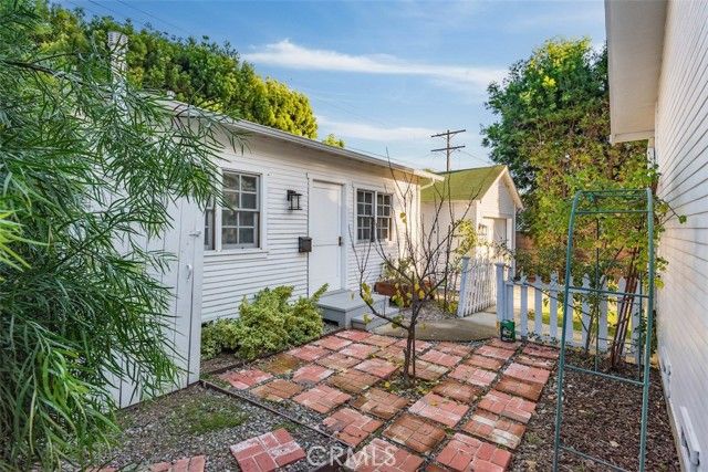 2256 Pelham, Los Angeles, CA 90064
