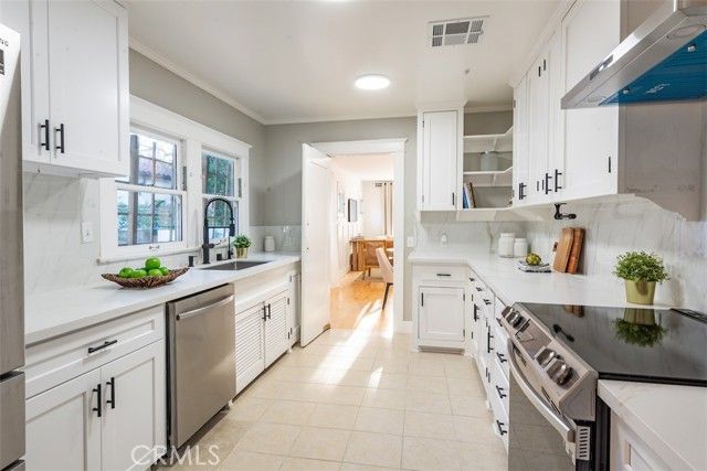 2256 Pelham, Los Angeles, CA 90064