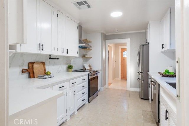 2256 Pelham, Los Angeles, CA 90064