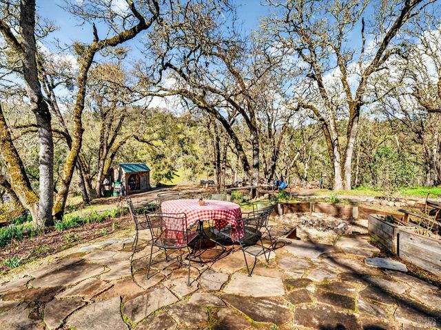 11641 HWY 128 Hwy, Healdsburg, CA 95448