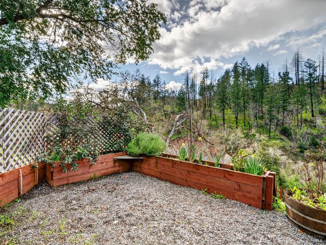 11641 HWY 128 Hwy, Healdsburg, CA 95448