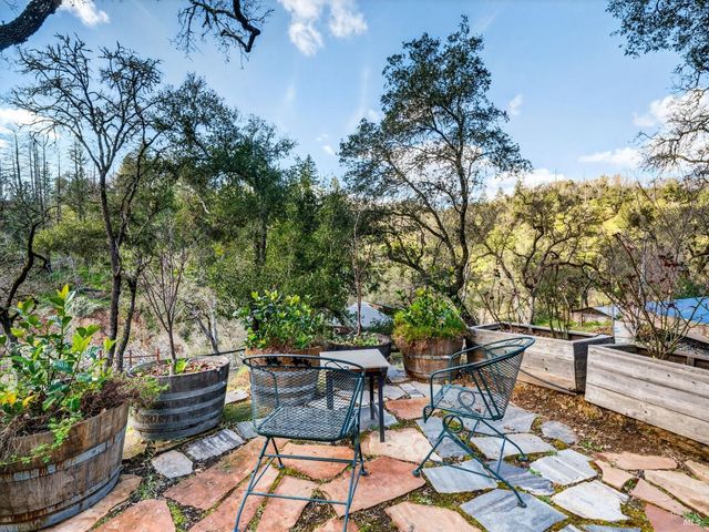 11641 HWY 128 Hwy, Healdsburg, CA 95448