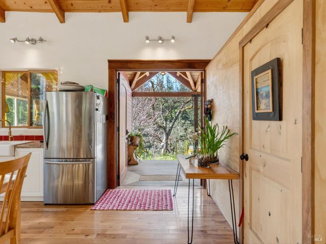 11641 HWY 128 Hwy, Healdsburg, CA 95448