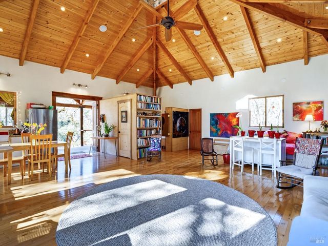 11641 HWY 128 Hwy, Healdsburg, CA 95448