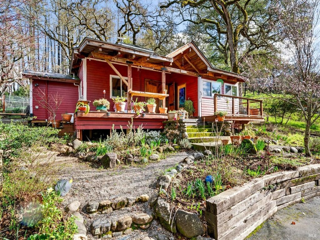 11641 HWY 128 Hwy, Healdsburg, CA 95448