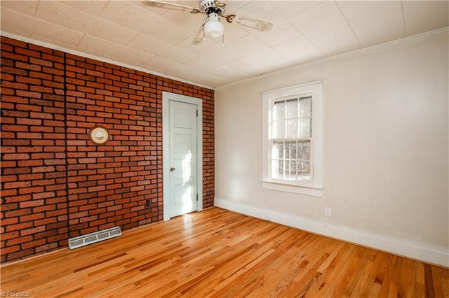 2226 Holloway Church Road, Lexington, NC 27292