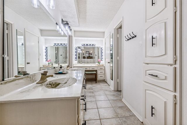 1512 Mccoy Place, Carrollton, TX 75006