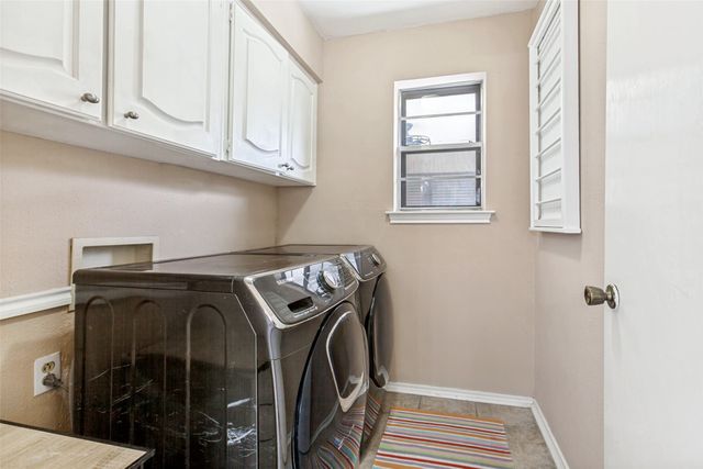 1512 Mccoy Place, Carrollton, TX 75006