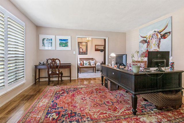 1512 Mccoy Place, Carrollton, TX 75006