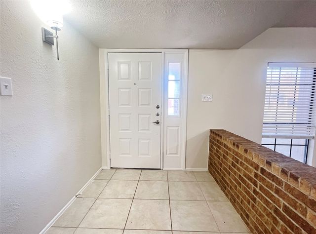 1304 Creekwood Court, Allen, TX 75002