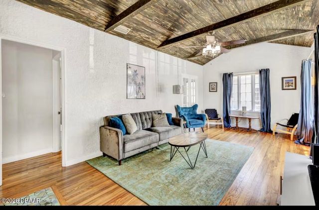 315 Daytona Avenue, Holly Hill, FL 32117