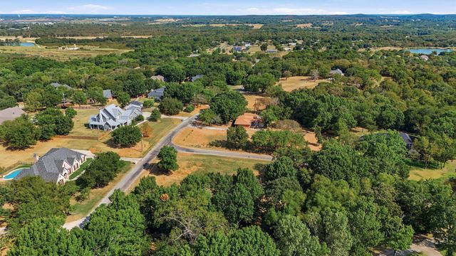 266 Mourning Dove Lane, Denison, TX 75020