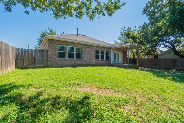 909 Hannah Way, Dallas, TX 75253