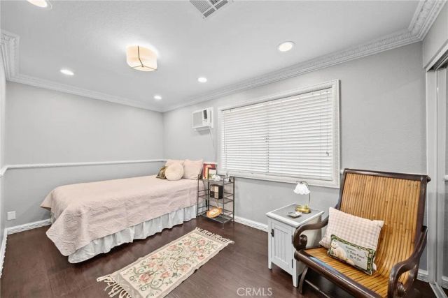 27576 Artine, Saugus, CA 91350