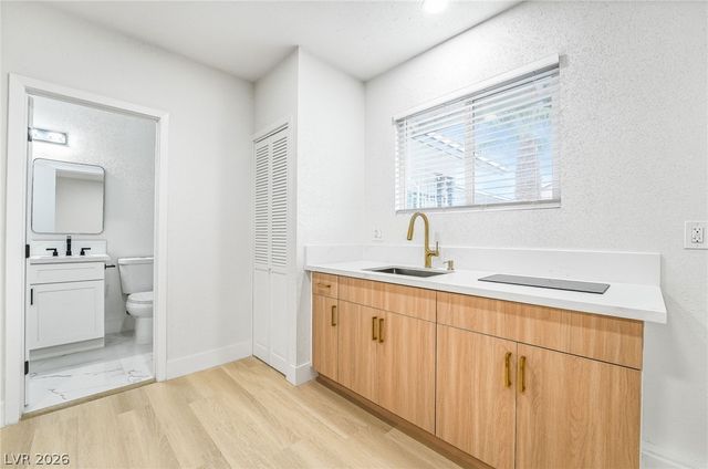 3869 Monthill Avenue, Las Vegas, NV 89121