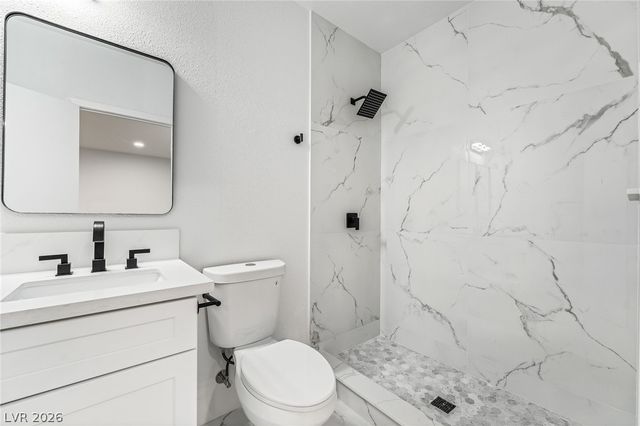 3869 Monthill Avenue, Las Vegas, NV 89121