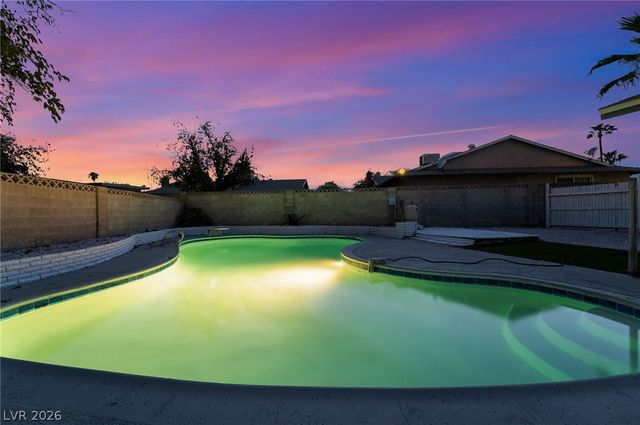 3869 Monthill Avenue, Las Vegas, NV 89121