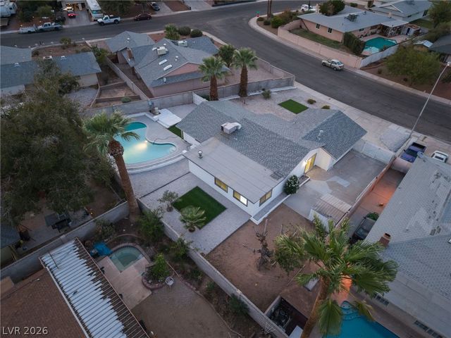 3869 Monthill Avenue, Las Vegas, NV 89121