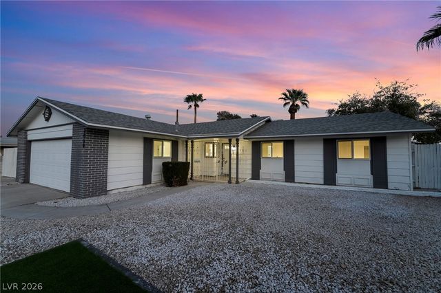 3869 Monthill Avenue, Las Vegas, NV 89121