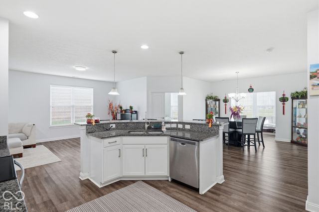 4160 Cairo Way, Avon, IN 46123