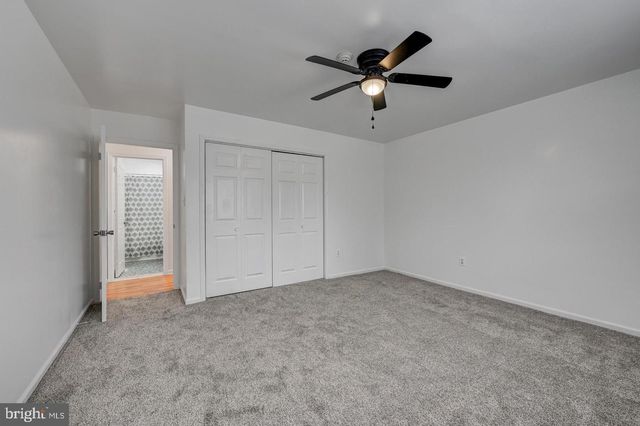 316 S WHITE HORSE PIKE, Lindenwold, NJ 08021