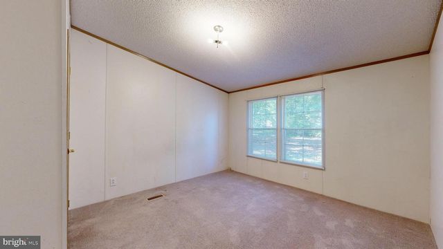 153 PARIS LN, Felton, DE 19943