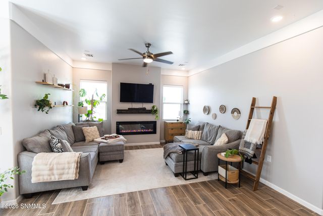 1421 Lenox Avenue, Las Cruces, NM 88005