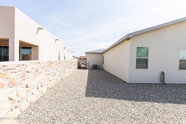 1421 Lenox Avenue, Las Cruces, NM 88005