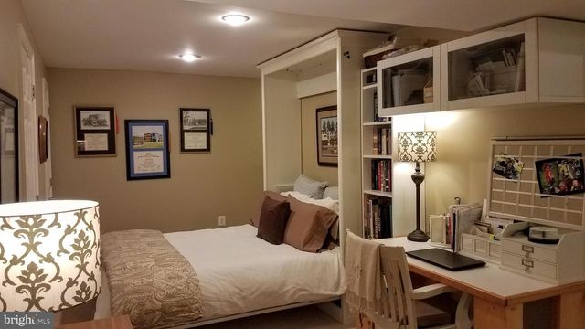 13116 NESTLEWOOD CT, Herndon, VA 20171