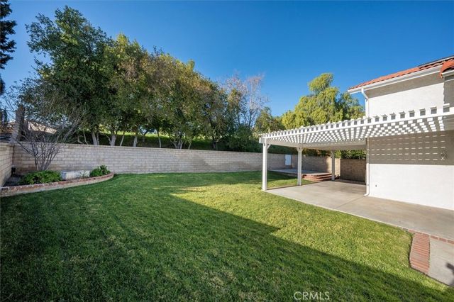 19447 Old Friend, Canyon Country, CA 91351