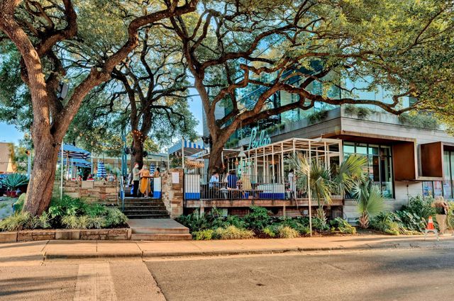 412 Krebs LN, Austin, TX 78704