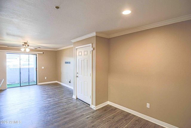 2025 E CAMPBELL Avenue 140, Phoenix, AZ 85016