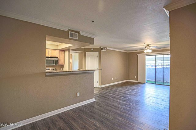 2025 E CAMPBELL Avenue 140, Phoenix, AZ 85016