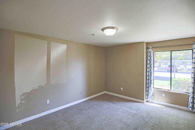 2025 E CAMPBELL Avenue 140, Phoenix, AZ 85016