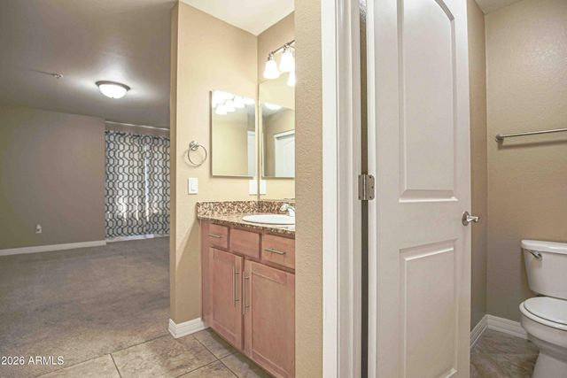2025 E CAMPBELL Avenue 140, Phoenix, AZ 85016