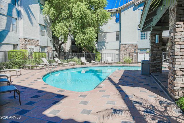 2025 E CAMPBELL Avenue 140, Phoenix, AZ 85016