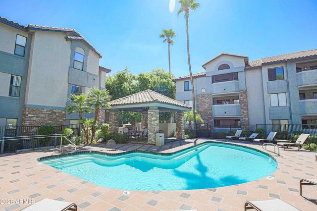 2025 E CAMPBELL Avenue 140, Phoenix, AZ 85016
