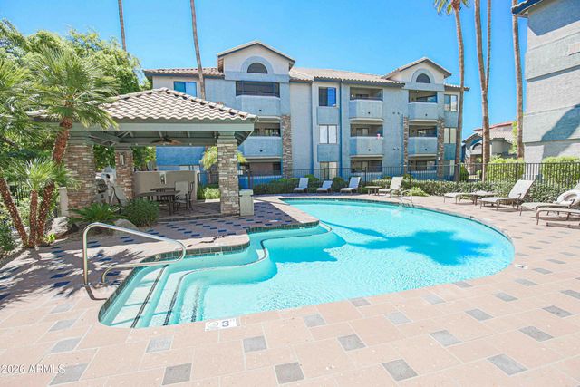 2025 E CAMPBELL Avenue 140, Phoenix, AZ 85016