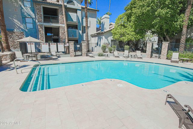 2025 E CAMPBELL Avenue 140, Phoenix, AZ 85016