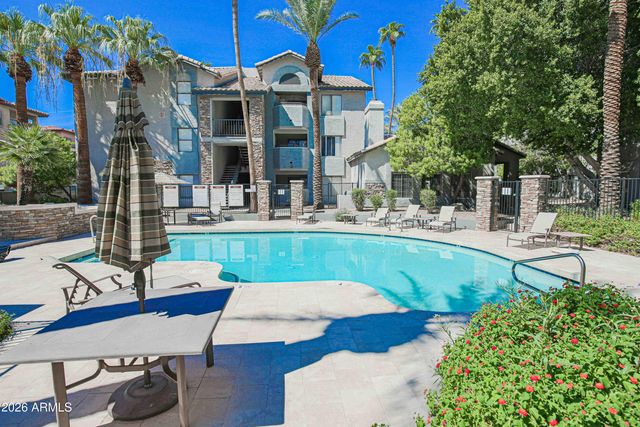 2025 E CAMPBELL Avenue 140, Phoenix, AZ 85016