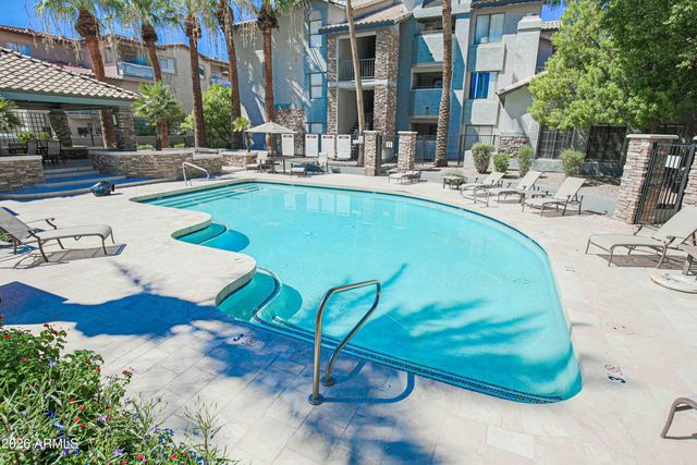 2025 E CAMPBELL Avenue 140, Phoenix, AZ 85016