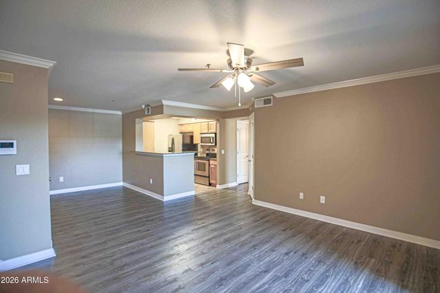2025 E CAMPBELL Avenue 140, Phoenix, AZ 85016