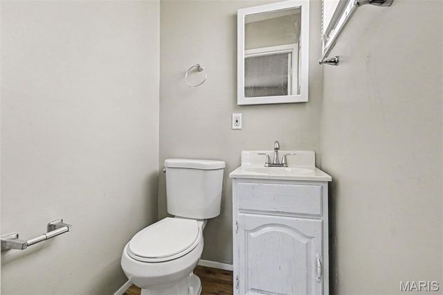 4057 Fox Island Drive, Florissant, MO 63034