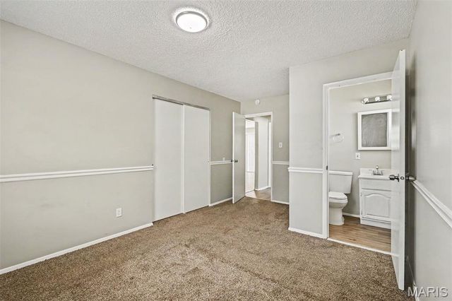 4057 Fox Island Drive, Florissant, MO 63034