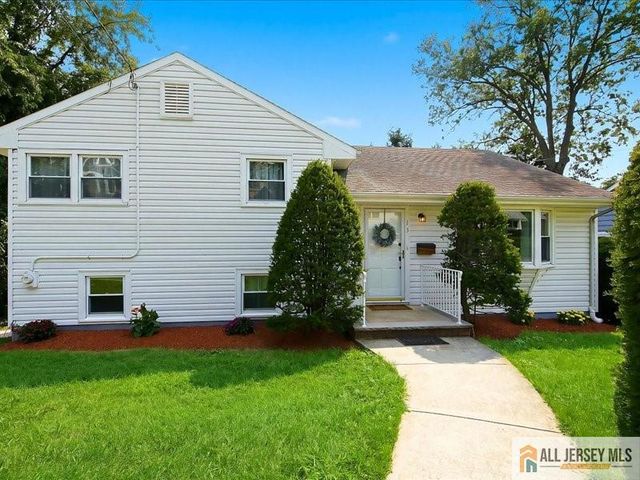13 Glencourt Avenue, Edison, NJ 08837